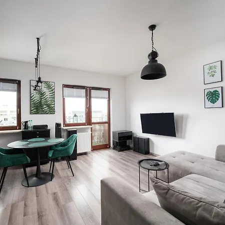 Wola Modern Apartment Warsaw Exterior photo